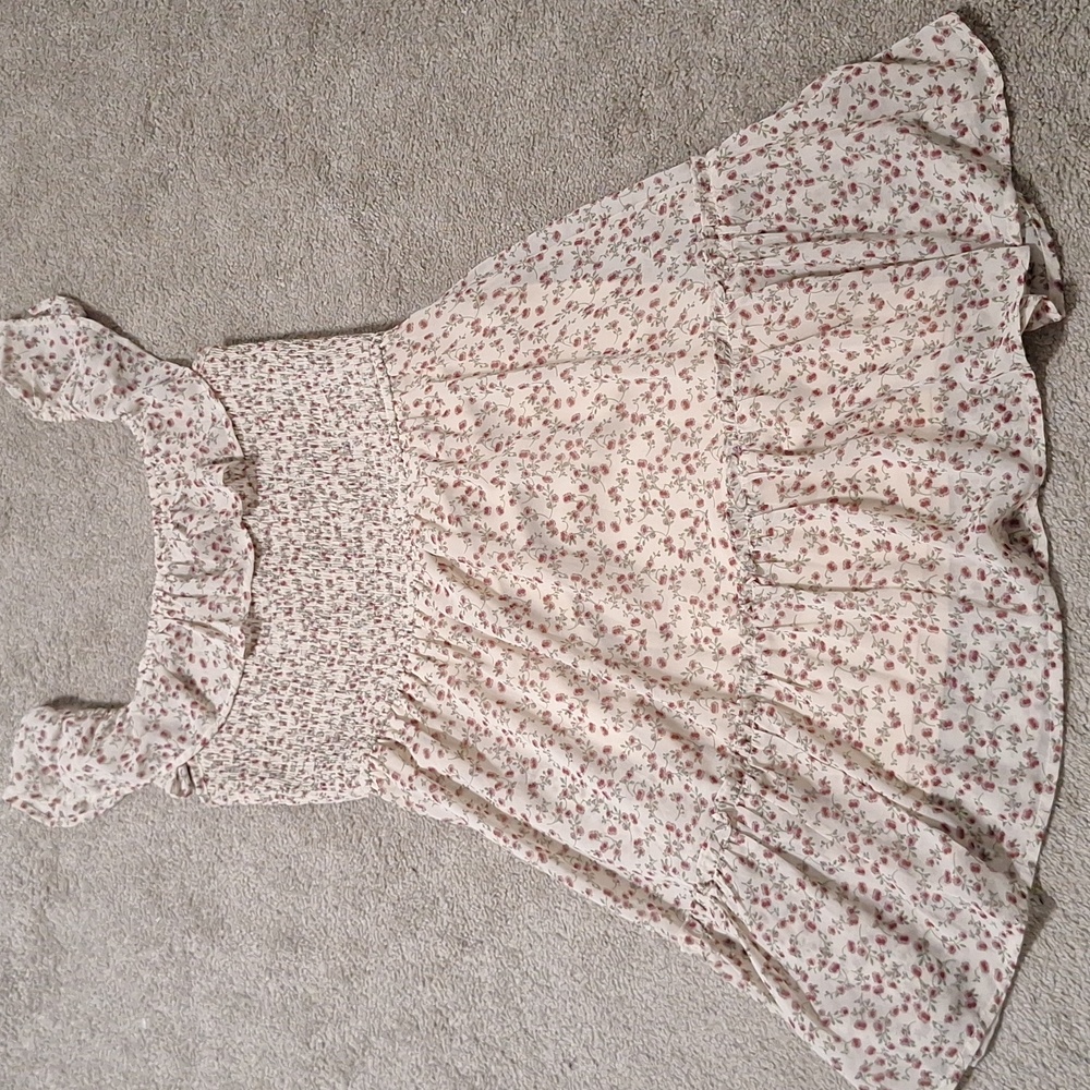 Floral Ruffle Dress - Picture 3 of 4